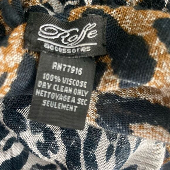 Roff Accessories Leopard Print Long  Kimono - Picture 4 of 4